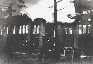 Central Grade School during the 1934 fire